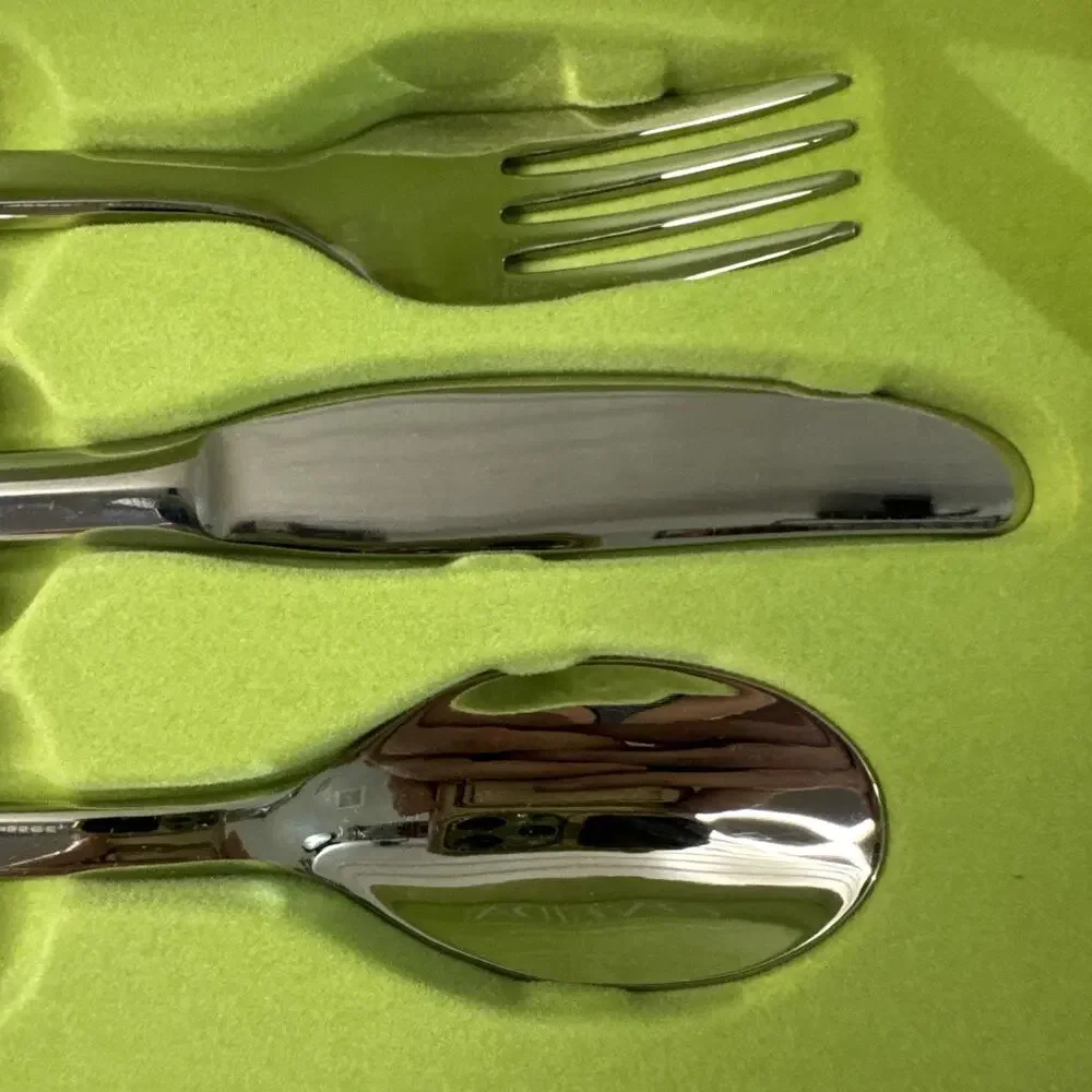 Vintage Oneida Duckling Baby & Child Stainless Steel Flatware Set